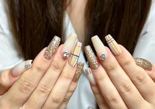 ネイル Shiori Nailのネイルデザイン