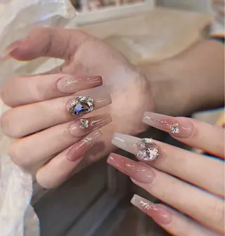 ネイル D-BEAUTY Nailsalonのネイルデザイン
