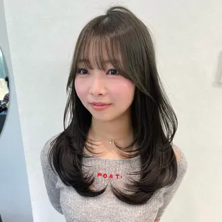 ロング カラー レイヤーカット TENSHOのヘアスタイル