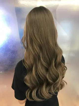 カラー STUD YUKIのヘアスタイル