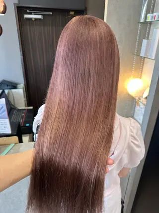 セミロング カラー 天神暖色カラー レイヤー・髪質改善のヘアスタイル