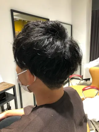 パーマ メンズ 飯塚 竜之介のヘアスタイル