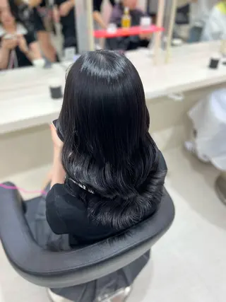 ミディアム カラー ヘアアレンジ 韓国レイヤー&ピンク 艶髪🩶maikoのヘアスタイル