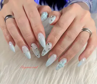 ネイル Elegance Nail本厚木店舗のネイルデザイン