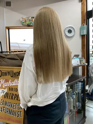 ロング カラー LUCK ユナのヘアスタイル