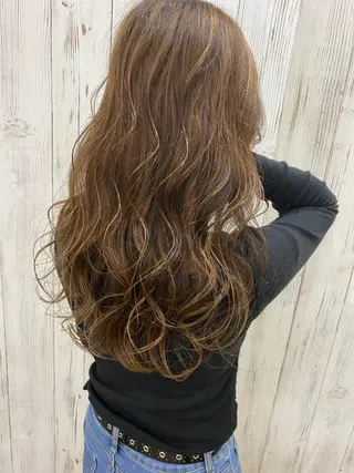 ロング カラー ヘアアレンジ ネイル マツエク・マツパ 夜23時まで予約🉑 reverieあきらのヘアスタイル