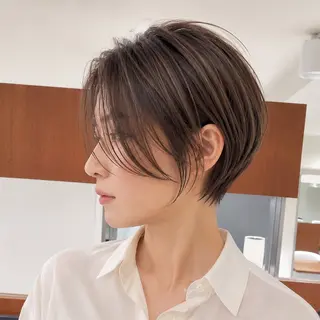 ショート レイヤーカット ハッシュレイヤー特化のヘアスタイル