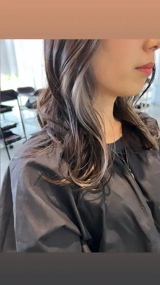 ミディアム 川村 綾のヘアスタイル