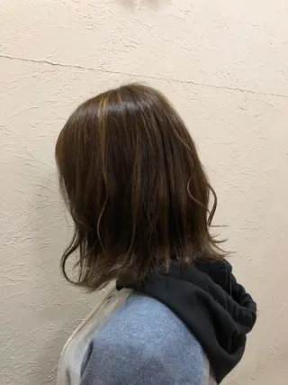 ミディアム カラー 美髪・透明感カラー 西川仁弥のヘアスタイル