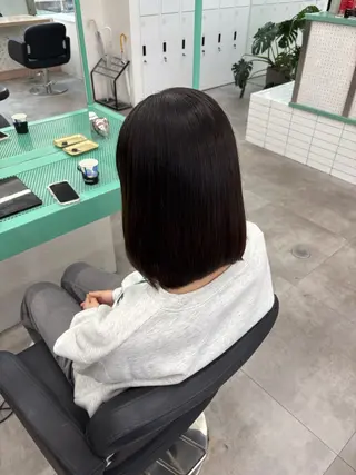 ミディアム 𝓗𝓪𝓻𝓾🥥 / 美髪ストレートのヘアスタイル