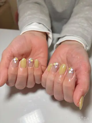 ネイル ネイル脱毛 Reeのネイルデザイン