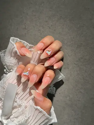 ネイル I-nailロング /ワンホン/キラキラのネイルデザイン