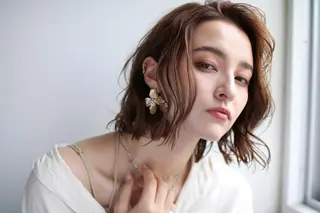 ショート カラー パーマ 【ヘアケア特化型】 newi天王寺のヘアスタイル