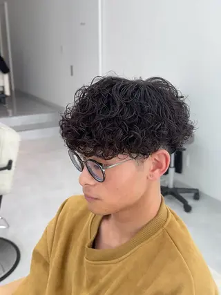 パーマ メンズ 新潟No.1サロン 秋山深(メンズ限定)のヘアスタイル