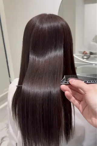 セミロング 相馬大希 髪質改善 縮毛矯正のヘアスタイル
