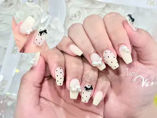 ネイル ✨Nailsalon Vi+✨のネイルデザイン