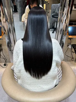 ロング さくら/似合わせレ イヤー/艶カラー🖤のヘアスタイル
