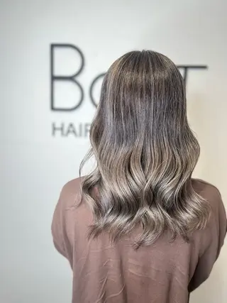 ロング カラー DEST ゆりかのヘアスタイル