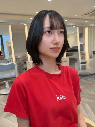 ミディアム 小顔レイヤー/ ベージュ🤍Rieのヘアスタイル