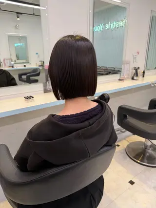 ショート カラー 🦋ハイトーンボブ ショート🦋トシキのヘアスタイル