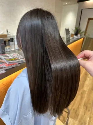 ロング 熊崎 樹のヘアスタイル