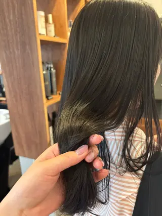 ロング 透明感カラー/髪質 改善 YUKAのヘアスタイル