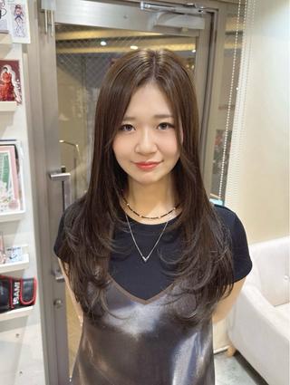 ロング カラー 🌈レイヤーカット/ ハイトーン🌈タクマのヘアスタイル