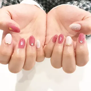 ネイル 板垣 綾乃のネイルデザイン