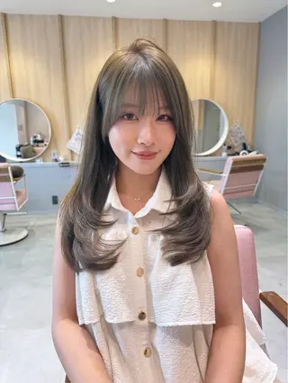 ロング 岩崎 太陽のヘアスタイル