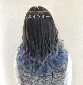 セミロング カラー エクステ×ブリーチ 😈ちあき😈のヘアスタイル