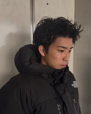 パーマ 赤木 俊太のヘアスタイル
