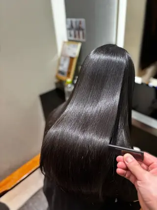 ロング ✂︎髪質改善&透明感 YOSHIKI✂︎のヘアスタイル
