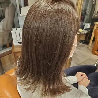 ミディアム カラー spa hair ark 富井直美のヘアスタイル