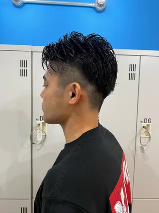 パーマ メンズ fenice natsumiのヘアスタイル