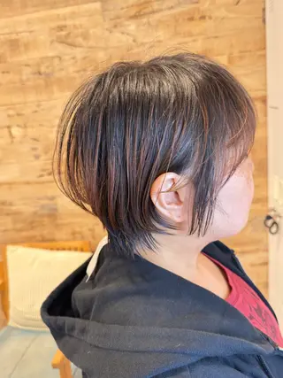 ショート 小田 亮のヘアスタイル