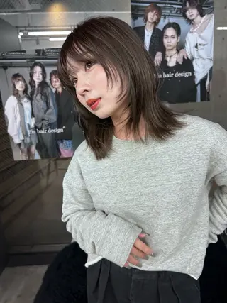ミディアム カラー Pia ツボイ ケイタのヘアスタイル
