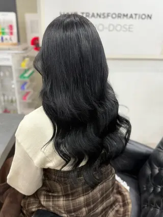 ロング RIEブリーチ& エクステ特化型のヘアスタイル