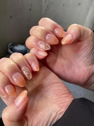 ネイル 長谷川 奈緒美のネイルデザイン