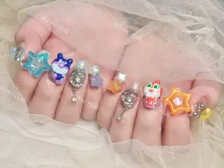 ネイル Yukiko 🌙のネイルデザイン