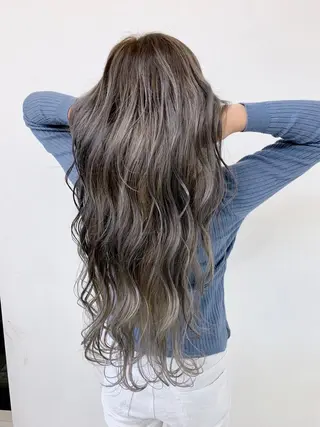 ロング 穐田 司樹のヘアスタイル