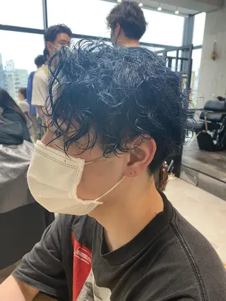カラー メンズ 似合う髪型見つけます AYAKAのヘアスタイル