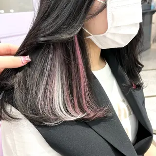 ミディアム 羽.シールエクステ 🍓 篠田梓のヘアスタイル
