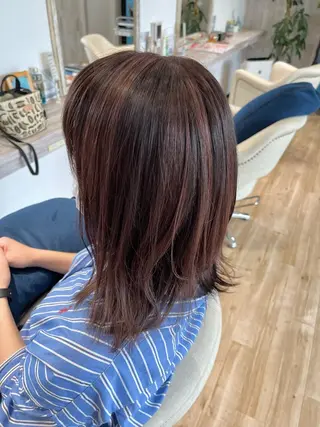 セミロング カラー Atelier 大内のヘアスタイル