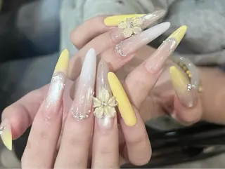 ネイル D-BEAUTY Nailsalonのネイルデザイン