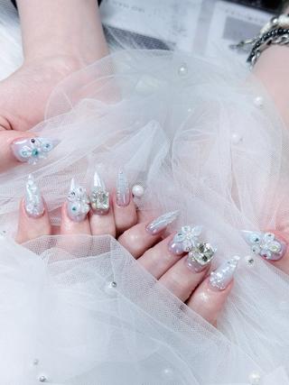 ネイル IRO FUNABASHIのネイルデザイン