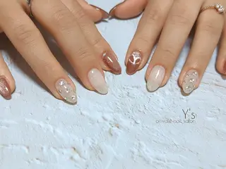 ネイル YUMI NAGAI のネイルデザイン