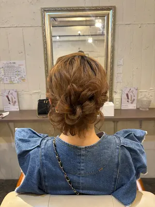 ミディアム 出来 梓のヘアスタイル
