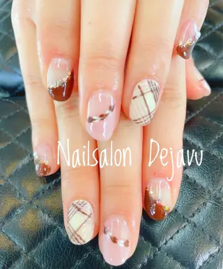 ネイル Nailsalon Dejavuのネイルデザイン