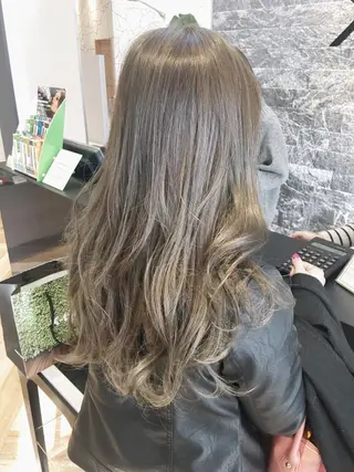 ロング 酒井 敬之のヘアスタイル
