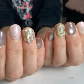 ネイル Legit nail salonのネイルデザイン
